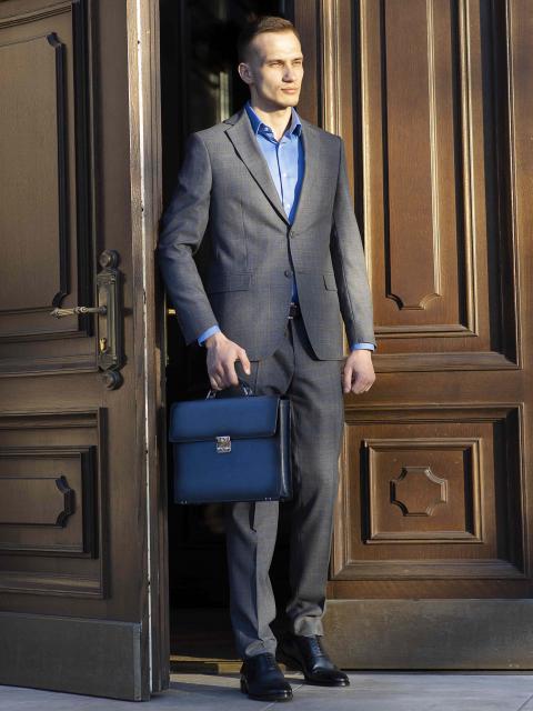 BUSINESS briefcase 2